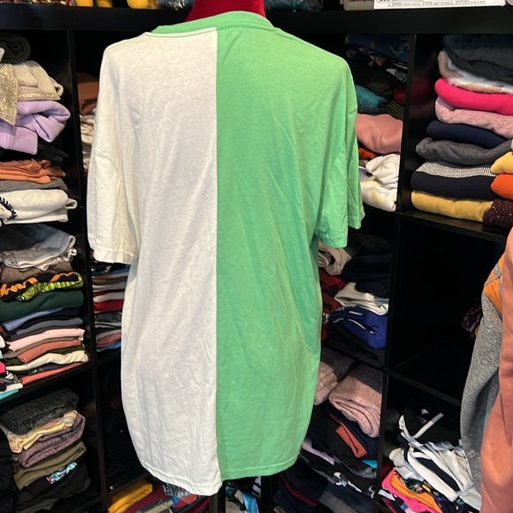 🪷Split tee 🪷 xl - Picture 6 of 6